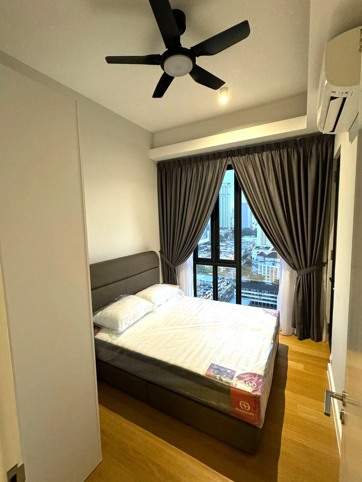 Sentral Suites KL Sentral room property photo 5