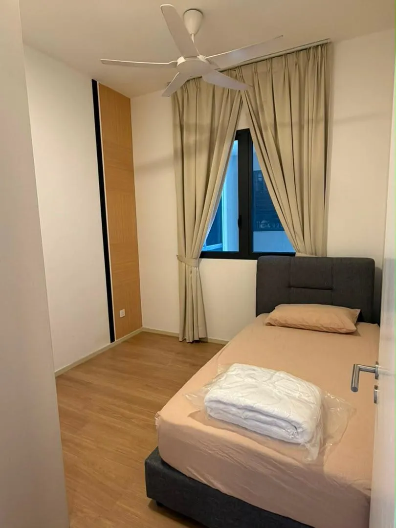 The Goodwood Residence 2 bedroom room property photo 8