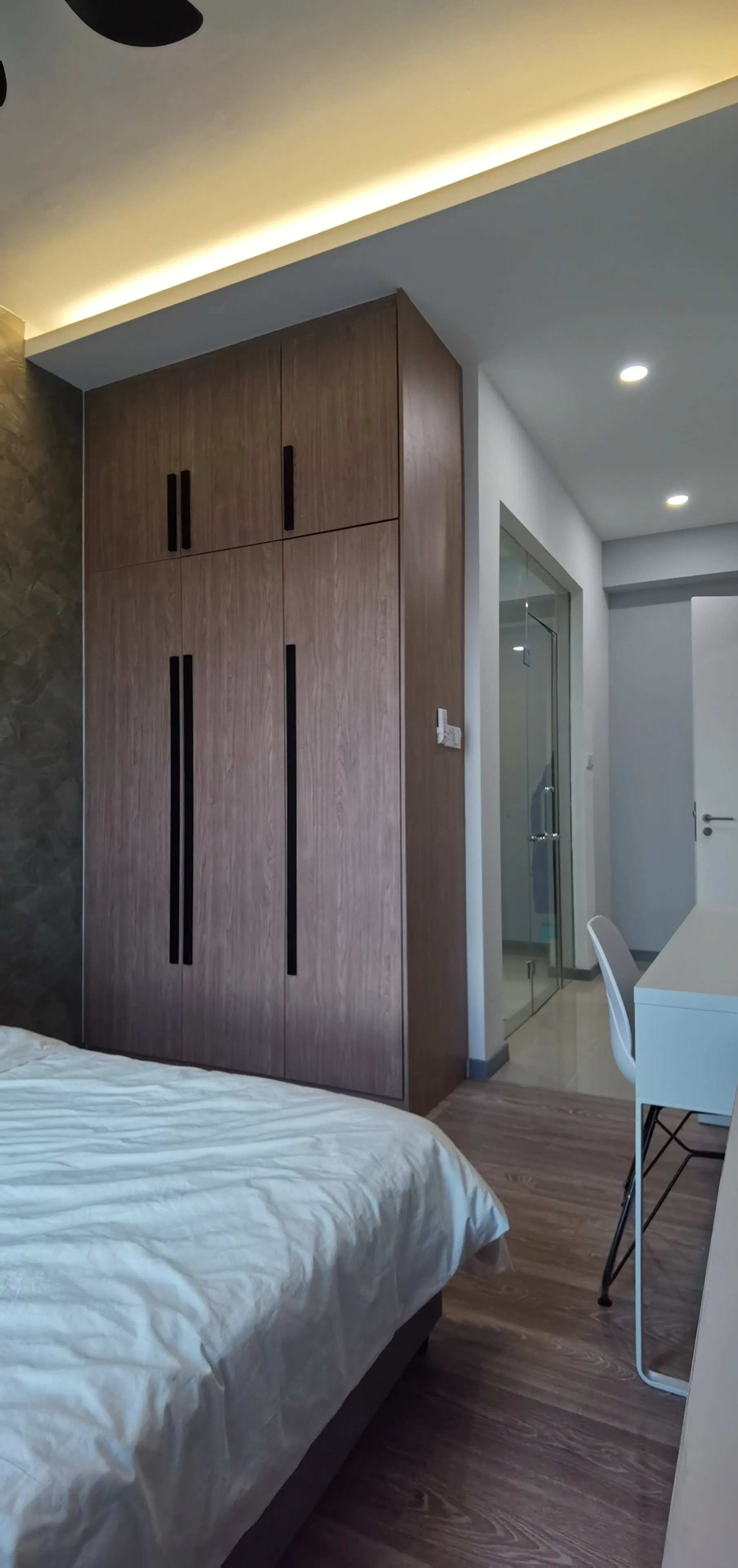 SouthLink Lifestyle Apartments unit property photo 8