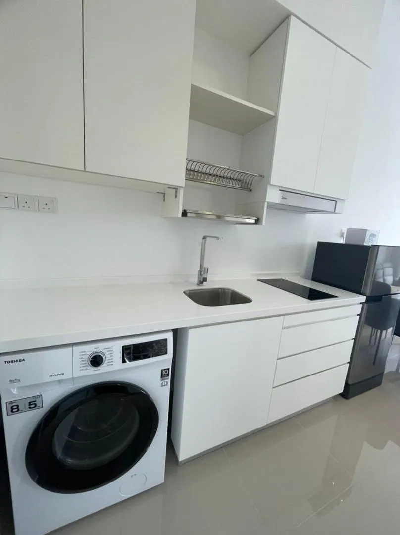 SouthLink Lifestyle Apartments unit property photo 8