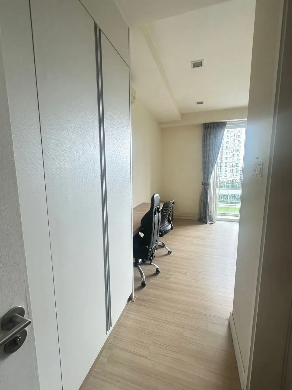 Camellia Serviced Suites unit property photo 5