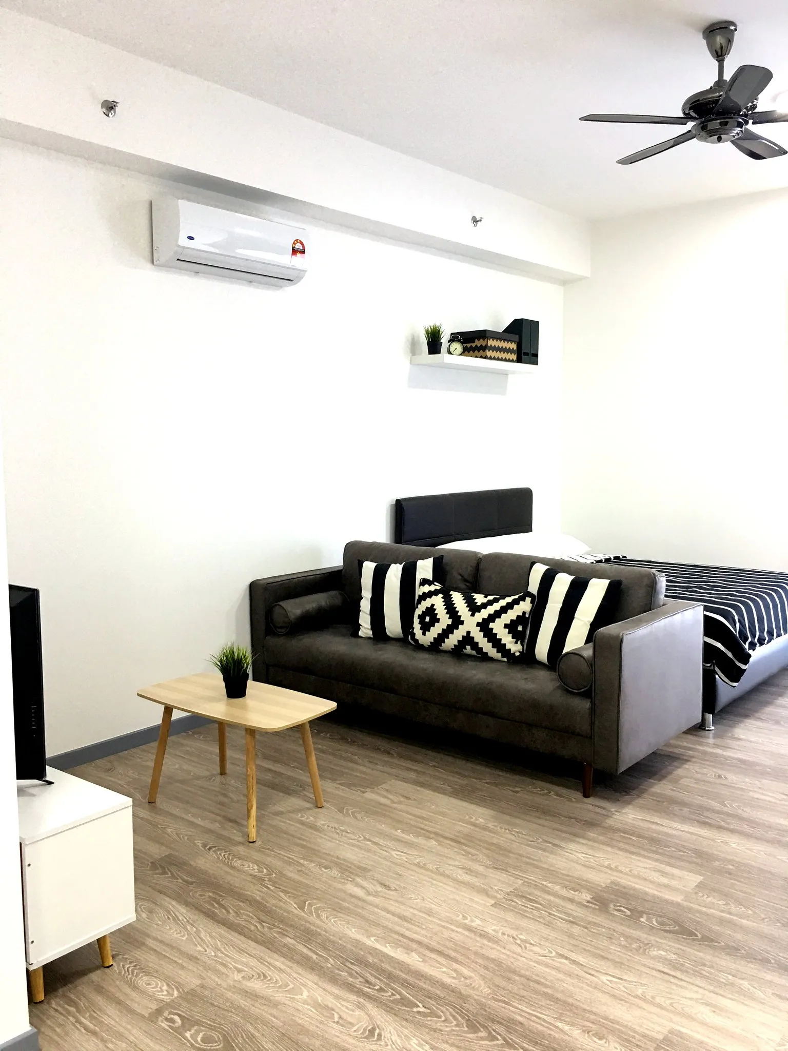 SouthLink Lifestyle Apartments unit property photo 6