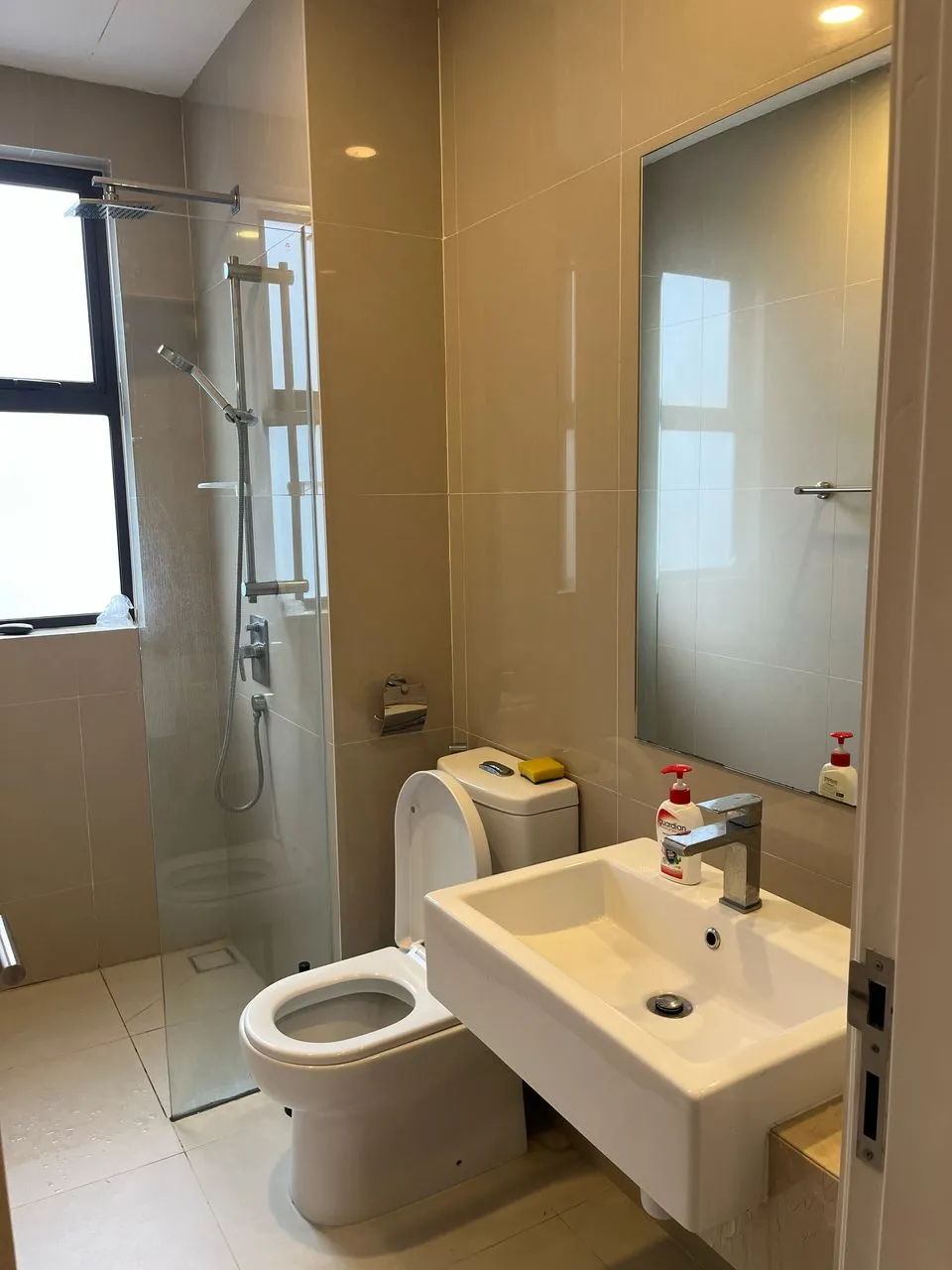 South View Serviced Apartments unit property photo 5