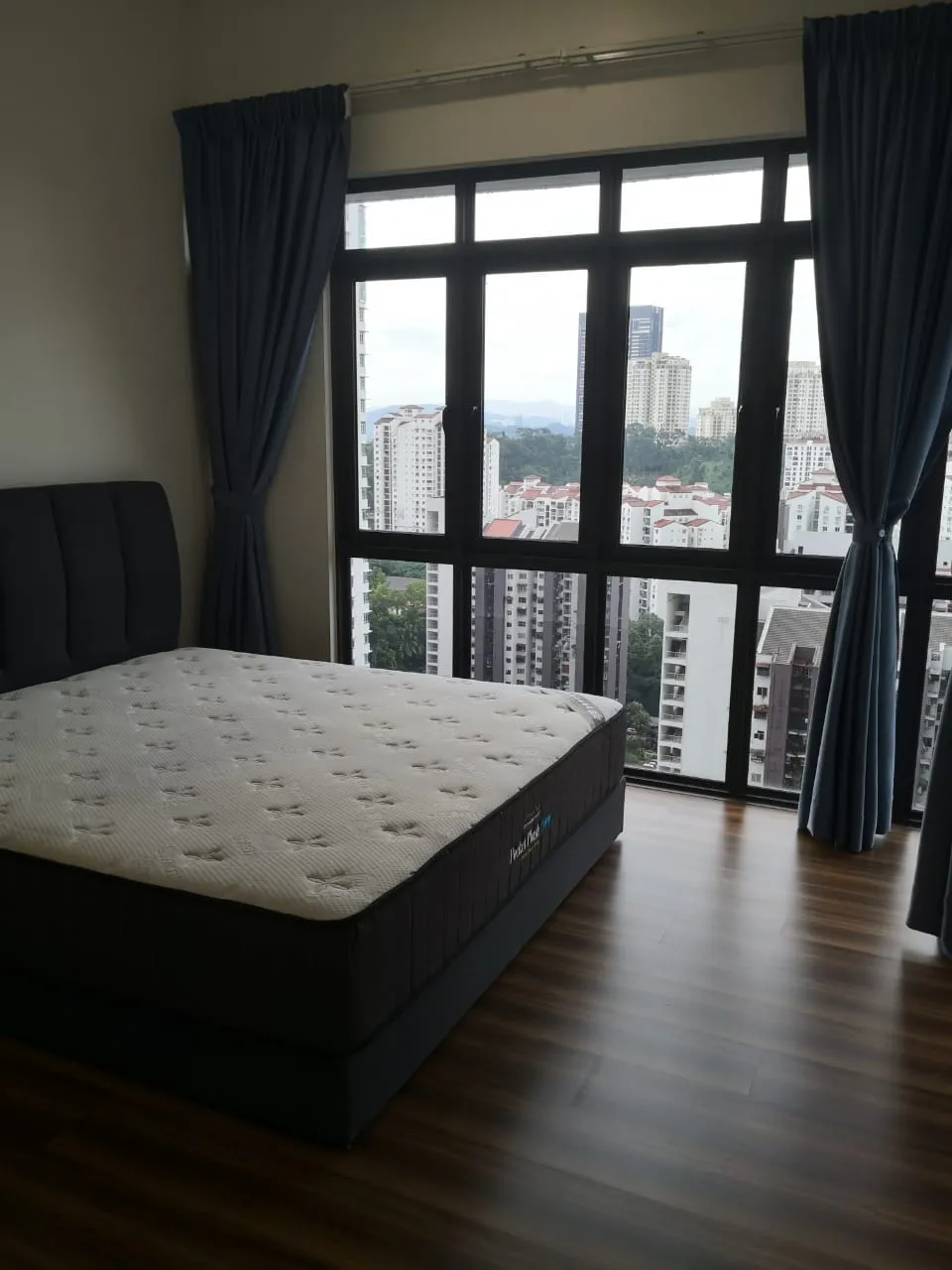Inwood Residences unit property photo 5