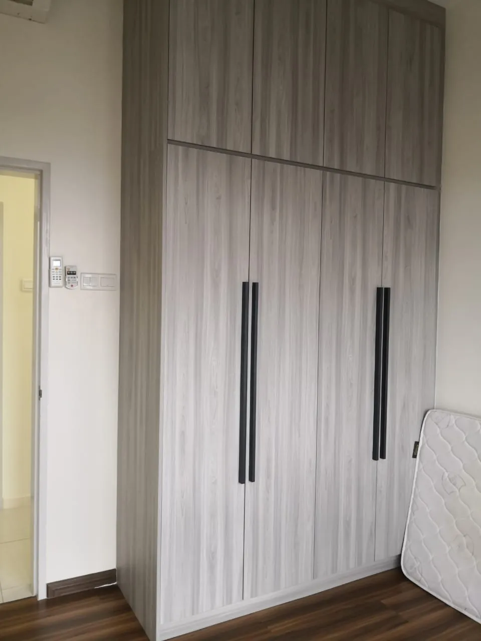 Inwood Residences unit property photo 7
