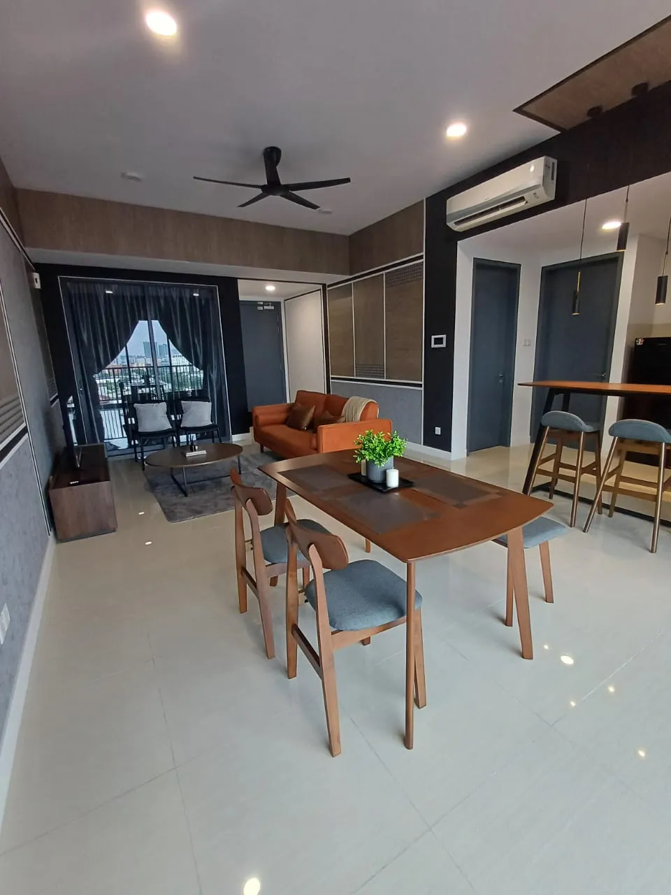 One Cochrane Residences unit property photo 5