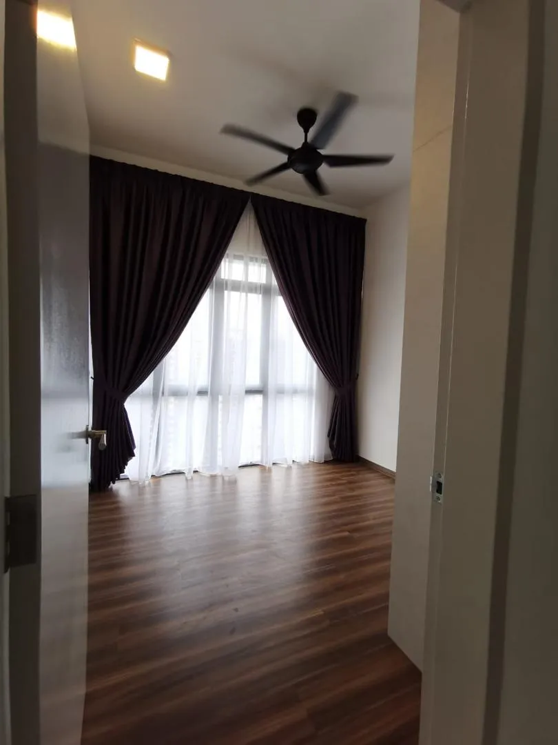 Inwood Residences unit property photo 7