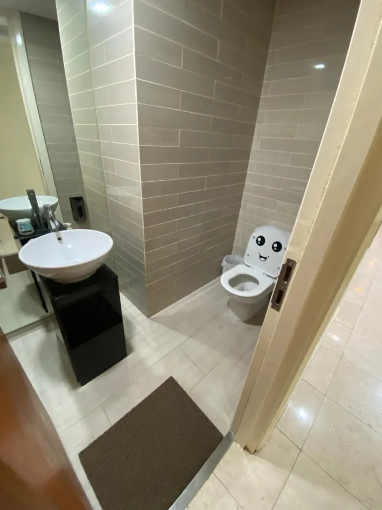 The Capsquare Residences unit property photo 47