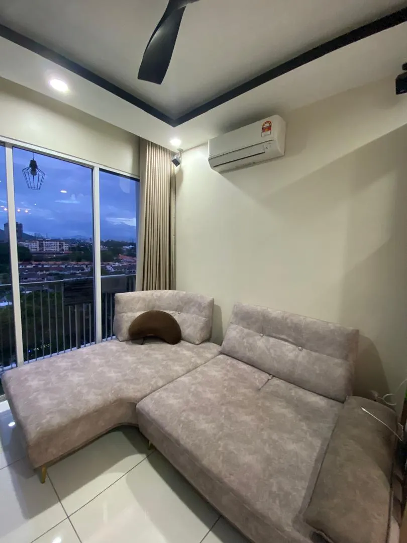 Ryan & Miho unit property photo 2