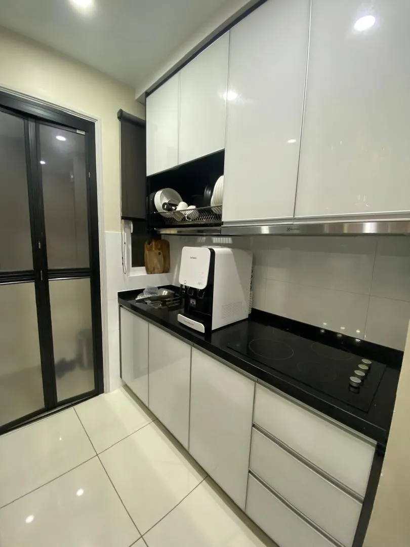 Ryan & Miho unit property photo 10