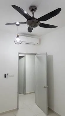 Midfields 2 Condominium unit property photo 3
