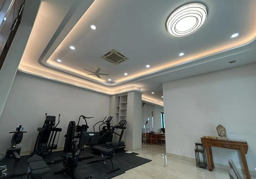 Country Heights Damansara unit property photo 3