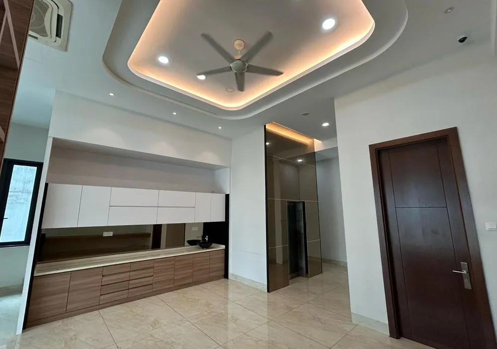 Country Heights Damansara unit property photo 17