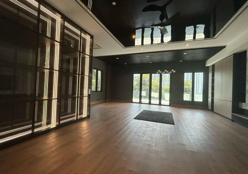 Country Heights Damansara unit property photo 24