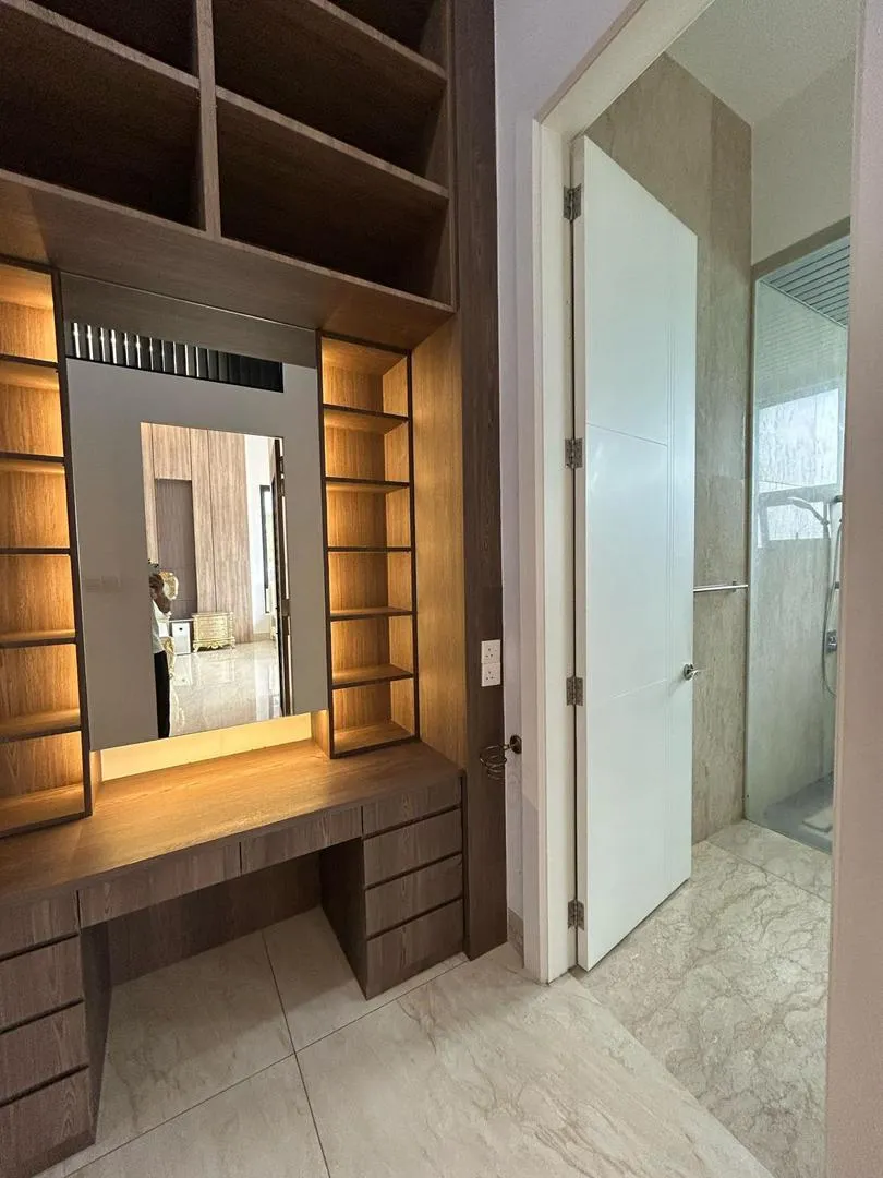 Country Heights Damansara unit property photo 39