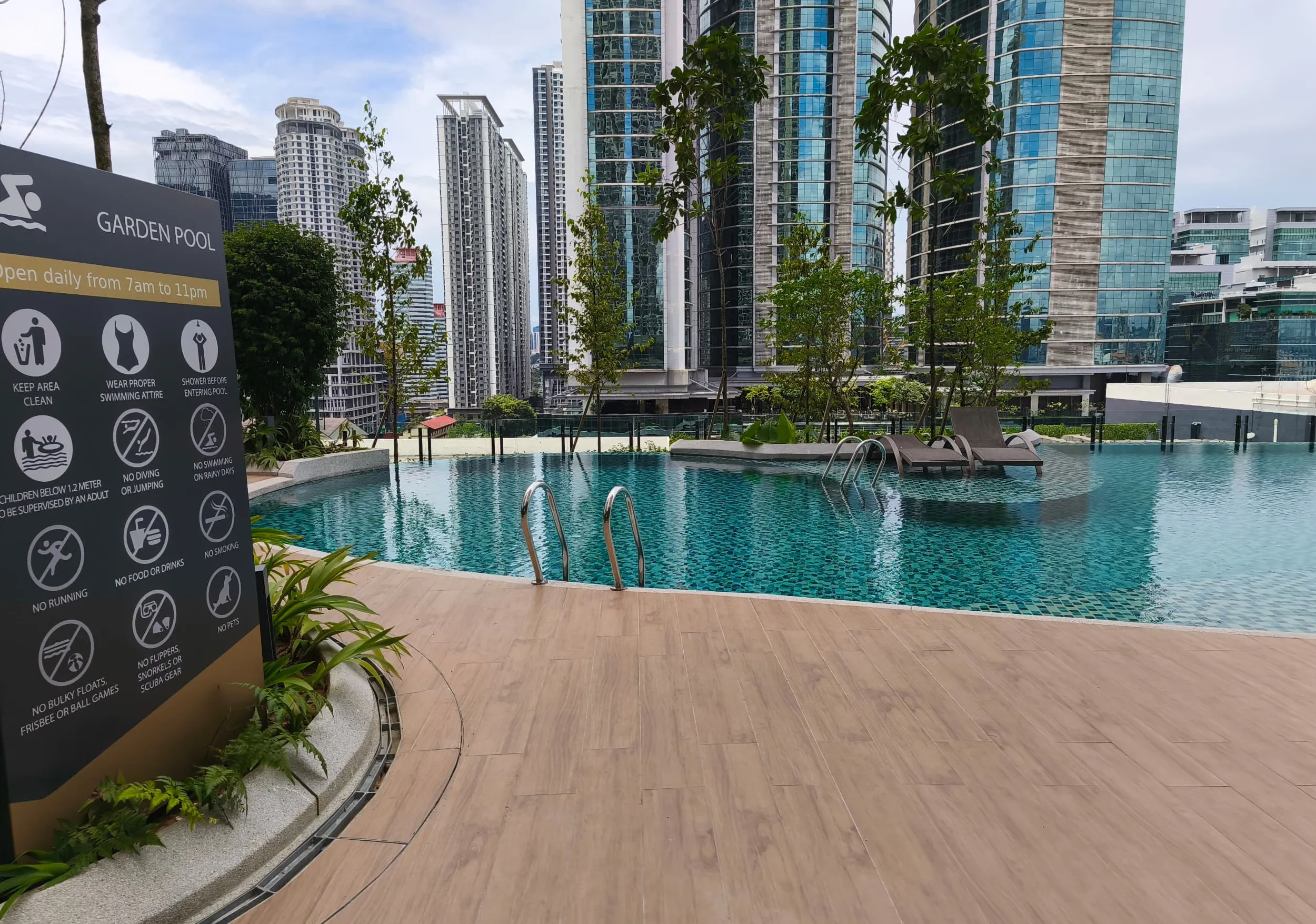 Laurel Residence unit property photo 16