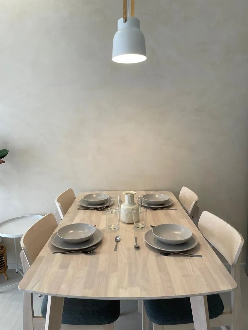 Laurel Residence unit property photo 2