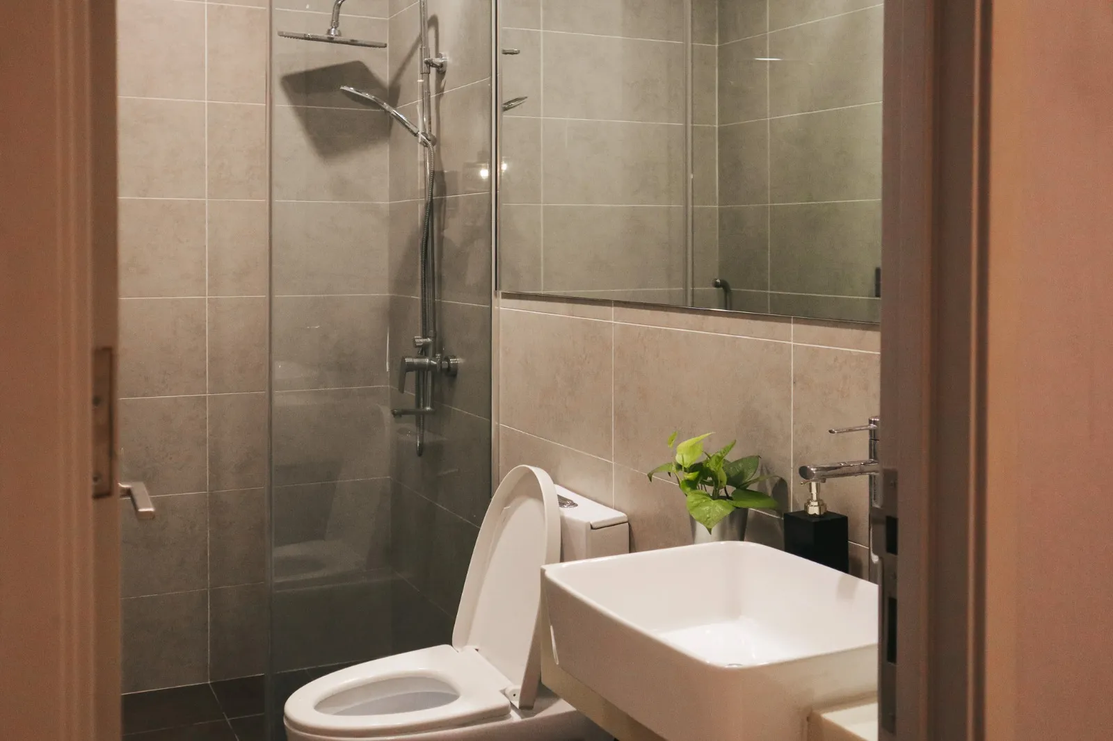 KL Gateway Premium Residences unit property photo 3