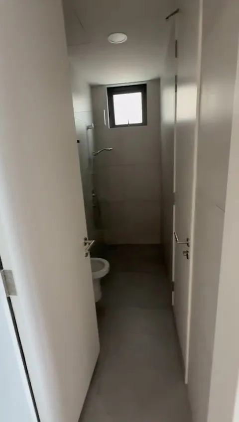 Laurel Residence unit property photo 5
