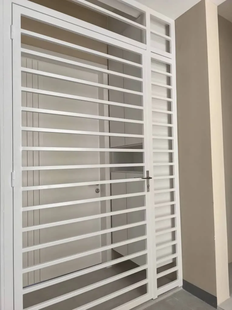 Laurel Residence unit property photo 9