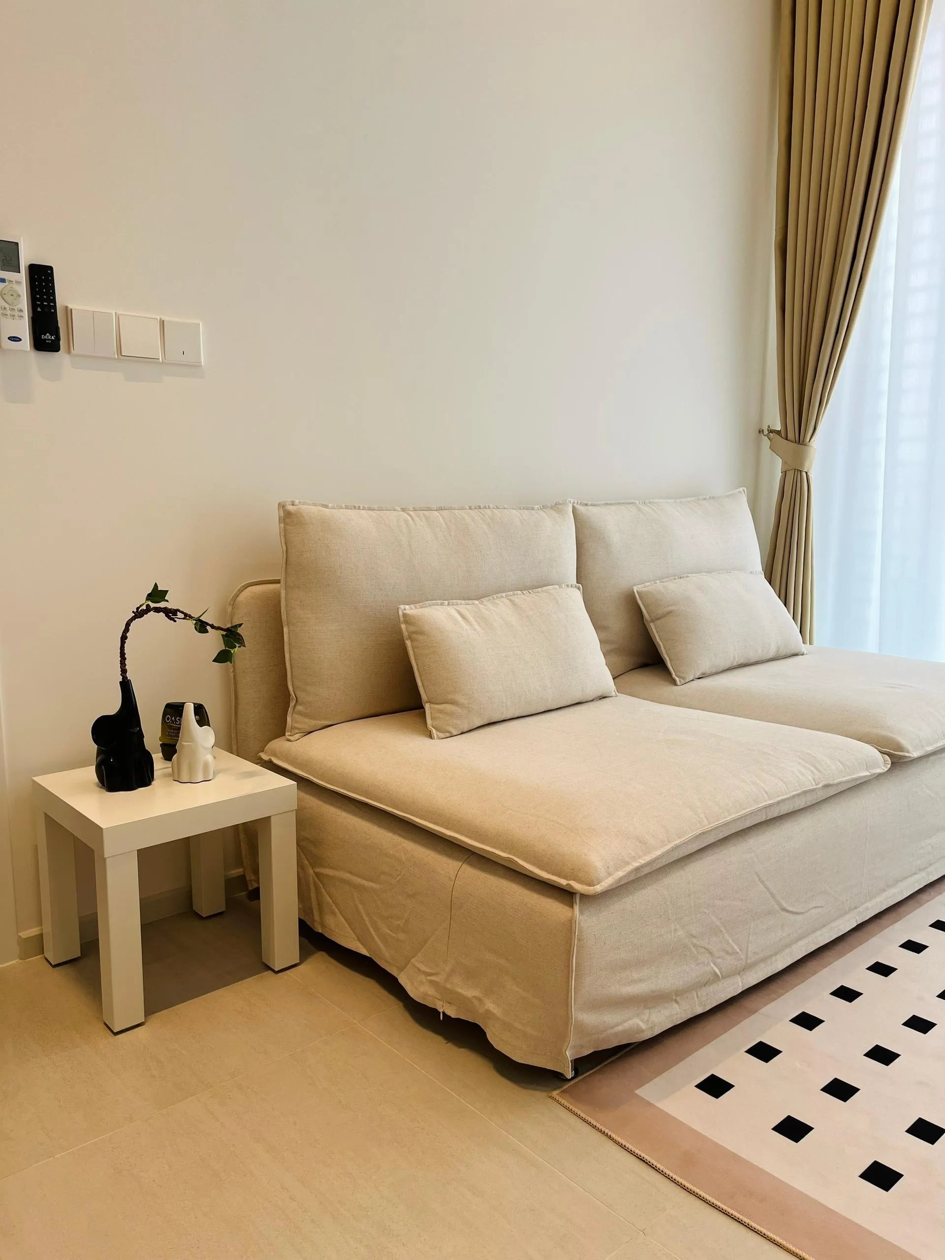 Laurel Residence unit property photo 10