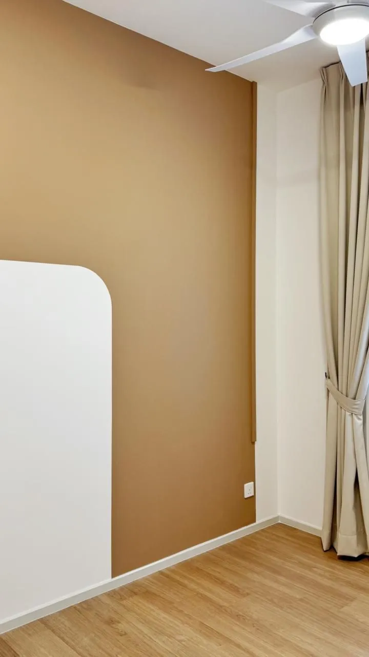 Laurel Residence unit property photo 4