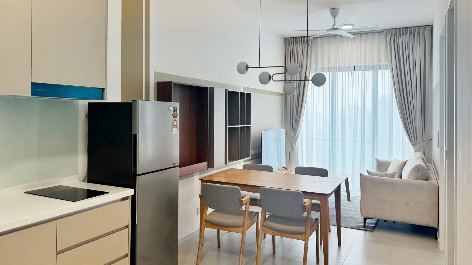 Laurel Residence unit property photo 1