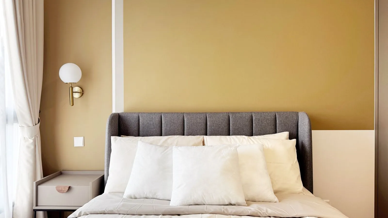 Laurel Residence unit property photo 10