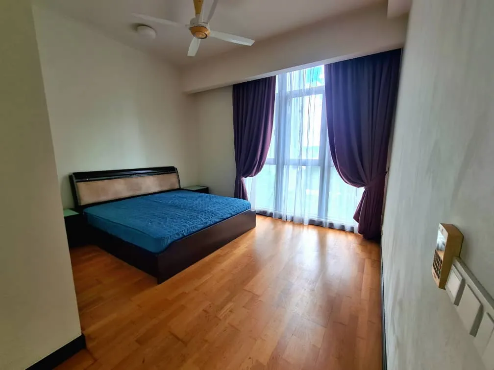 Hampshire Residences unit property photo 7