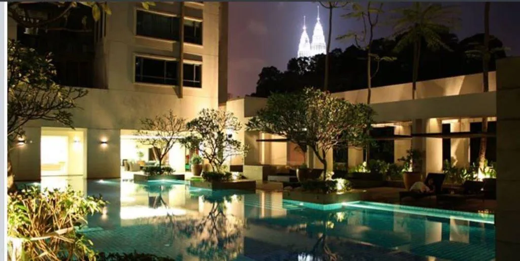 The Capsquare Residences unit property photo 19