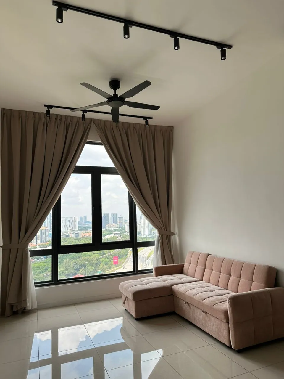 The Maple Residences Rent listing
