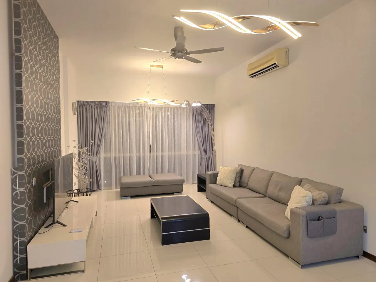 Suasana Sentral Loft