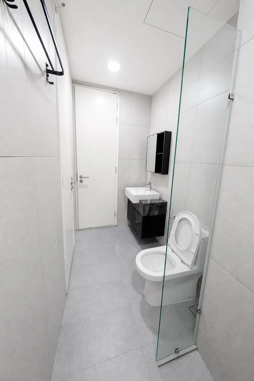 Laurel Residence 2 bedroom unit property photo 5
