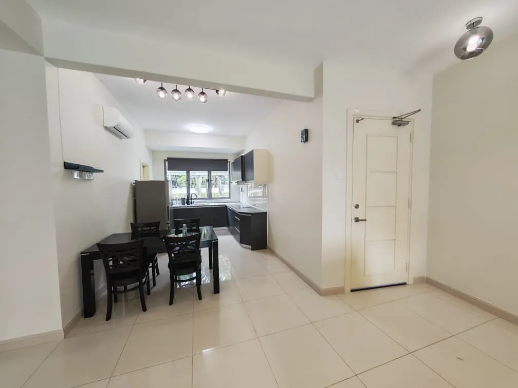 Zenia Garden Condo unit property photo 3