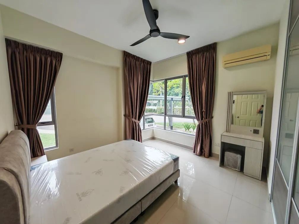 Zenia Garden Condo unit property photo 8