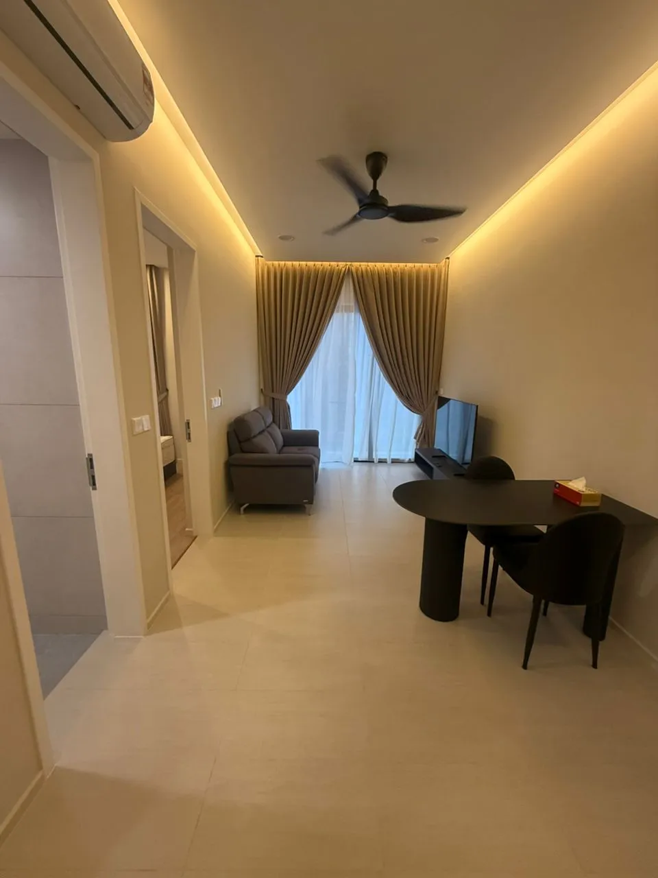 Laurel Residence