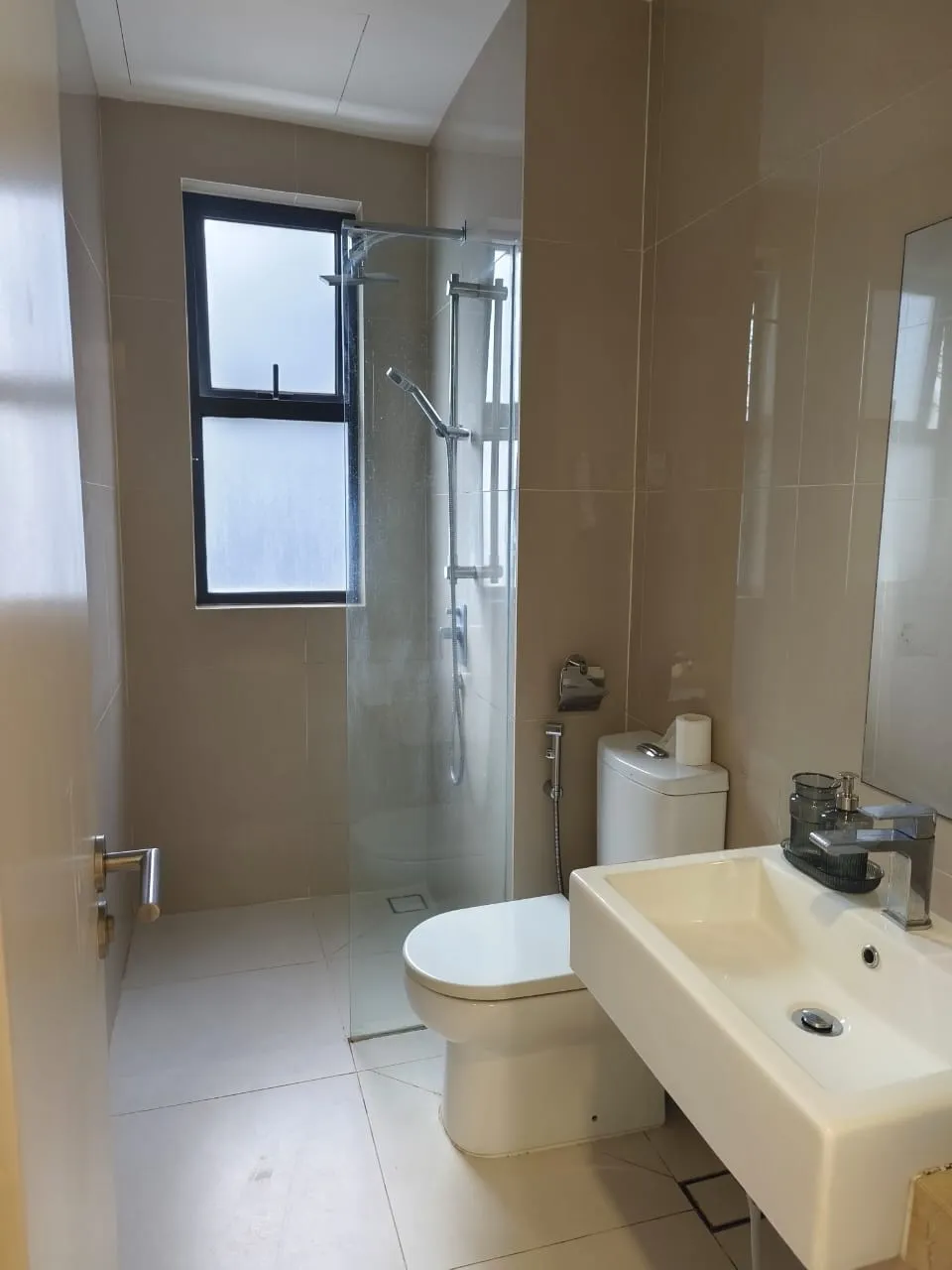 South View Serviced Apartments 2 bedroom unit property photo 14
